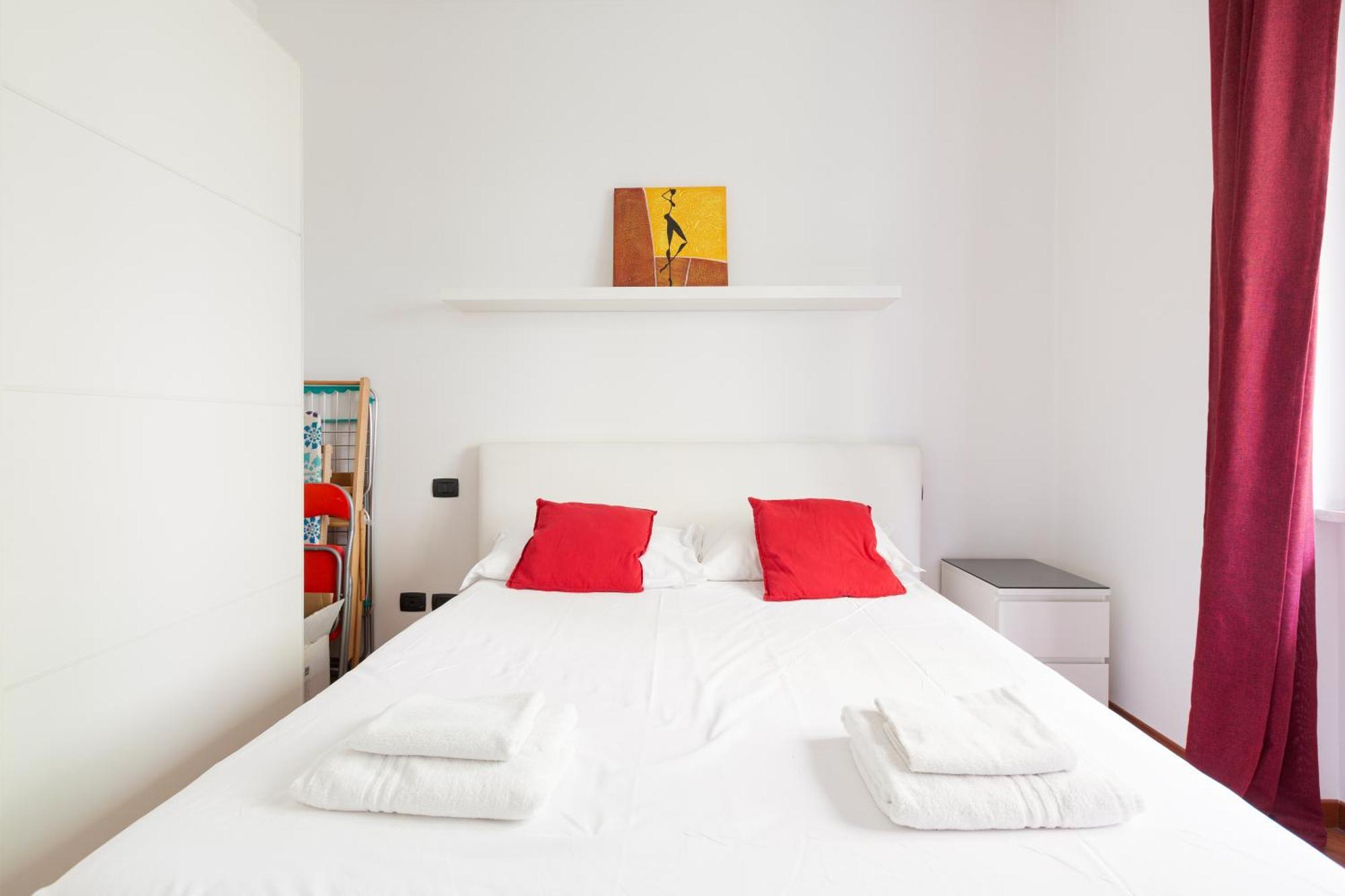 Ca' Granda M5 & Bicocca - Apartment With Parking Милано Екстериор снимка